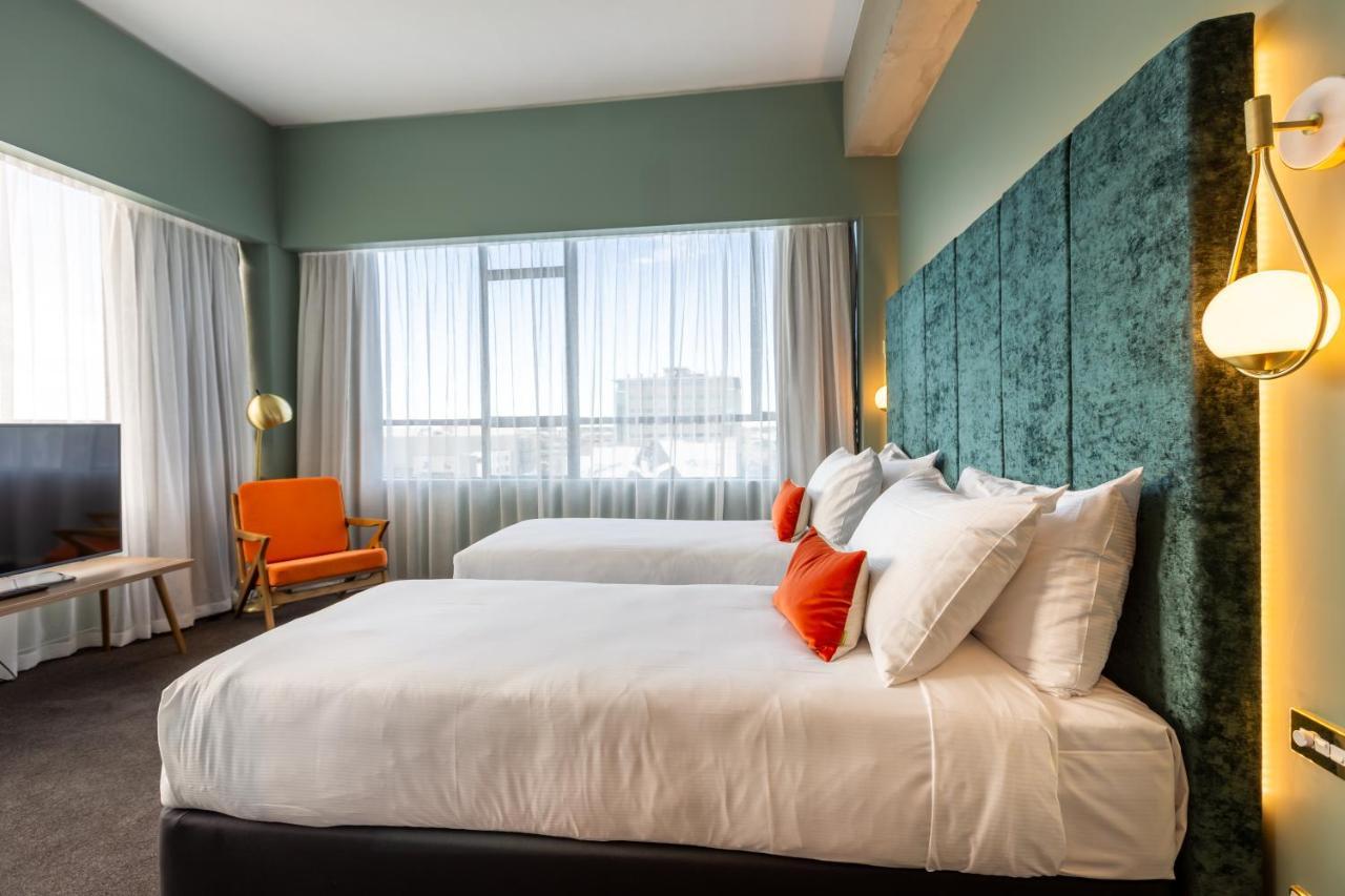 The Muse Christchurch Art Hotel Экстерьер фото