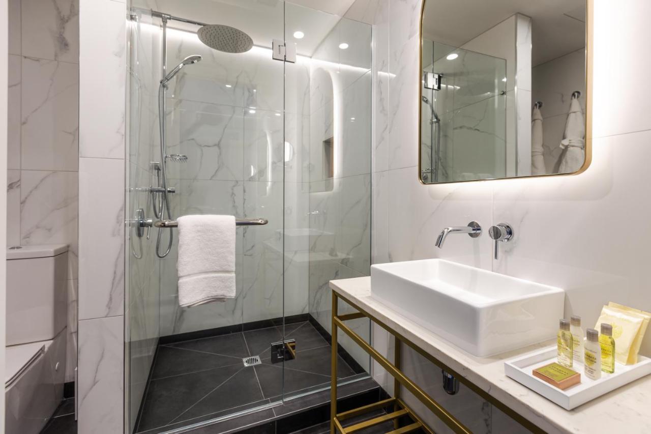 The Muse Christchurch Art Hotel Экстерьер фото