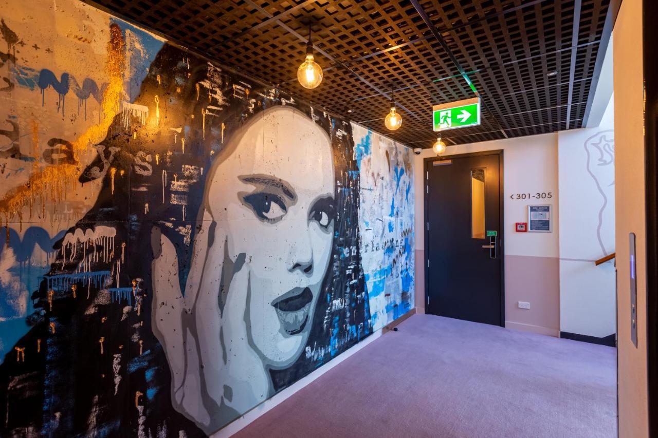 The Muse Christchurch Art Hotel Экстерьер фото